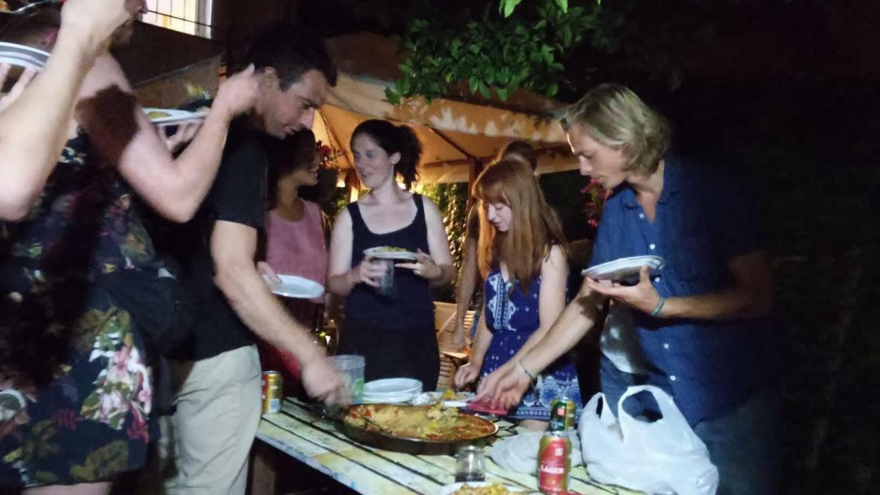 Meiga Backpackers Hostal